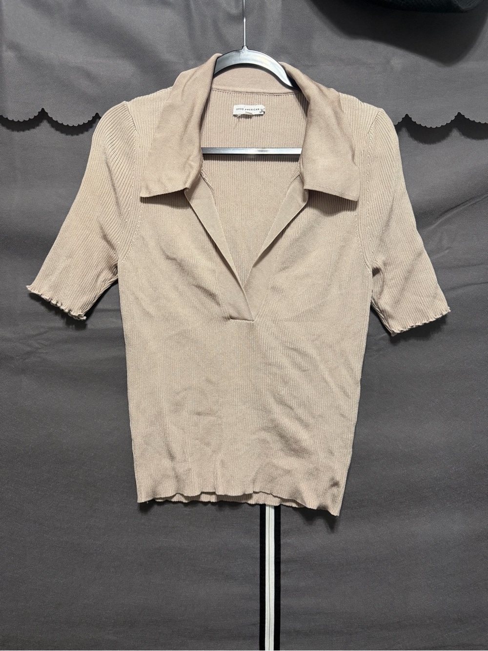 Good American Ribbed Knit Collared Shirt